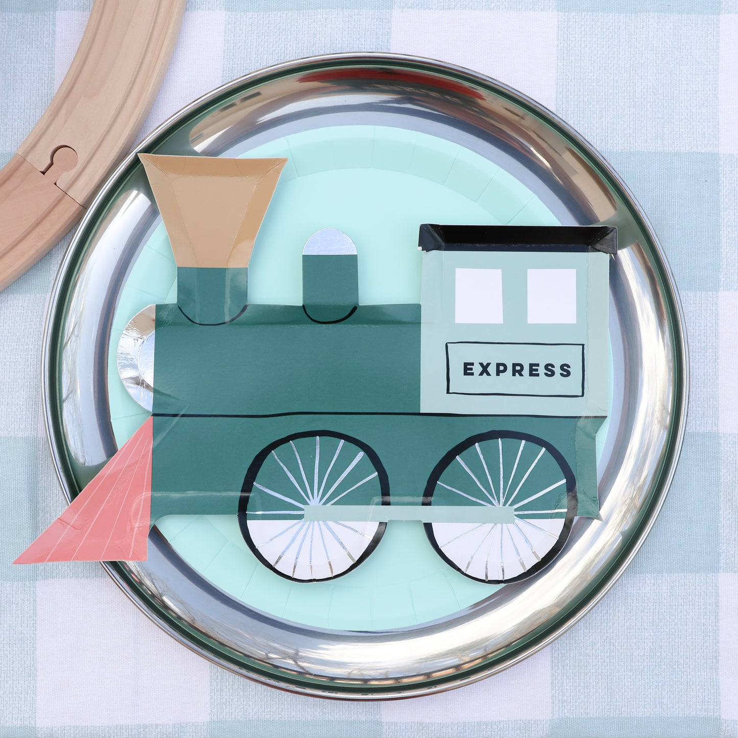 All Aboard Dinner and Dessert Plate Set