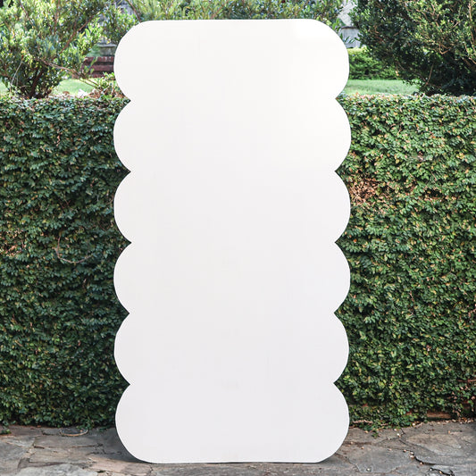 Scalloped Backdrop