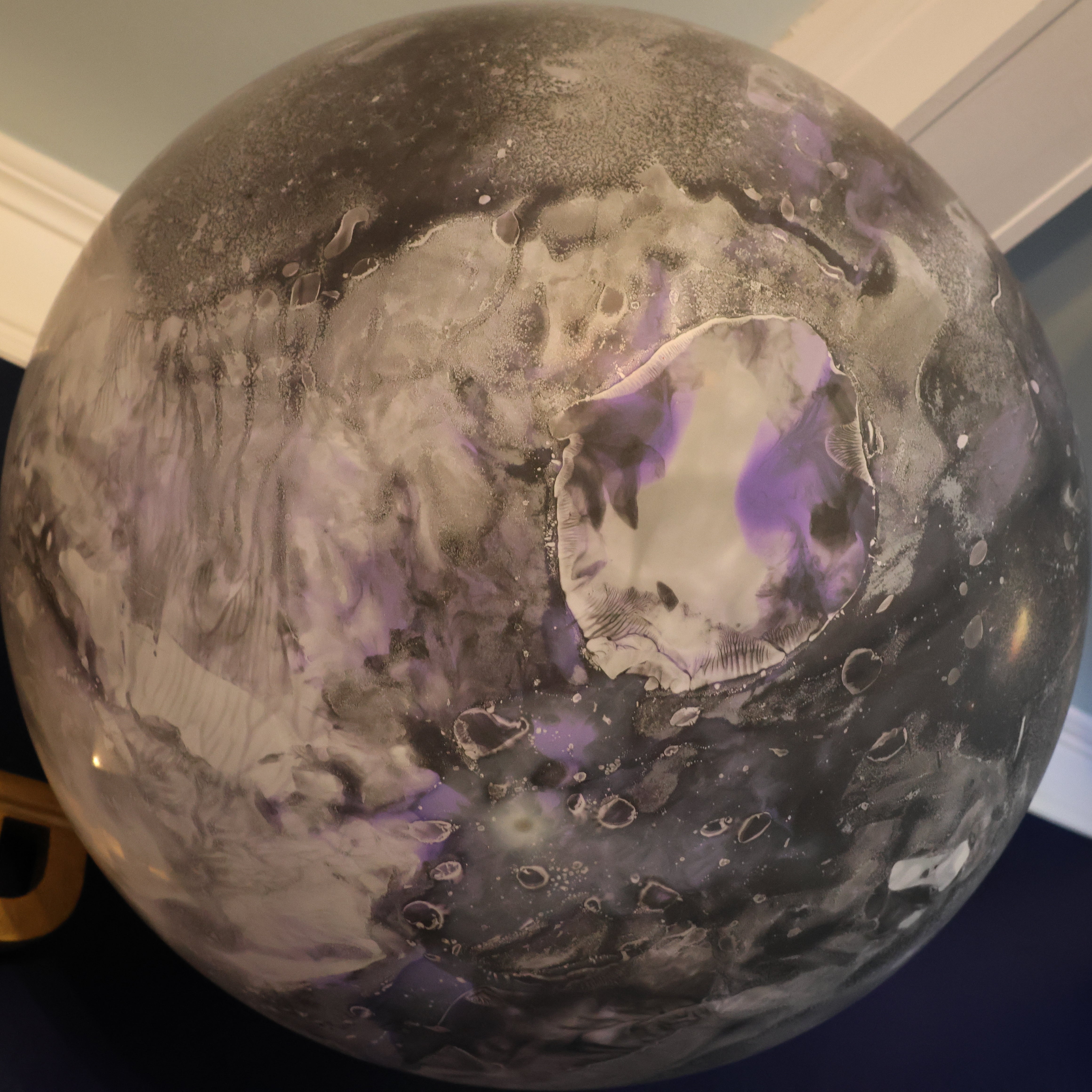 Planet Balloons with Marble Accent